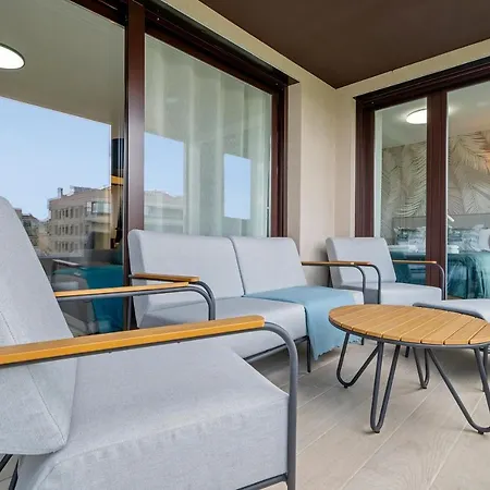 Apartment Magical 2br In The Heart Of Cambrils